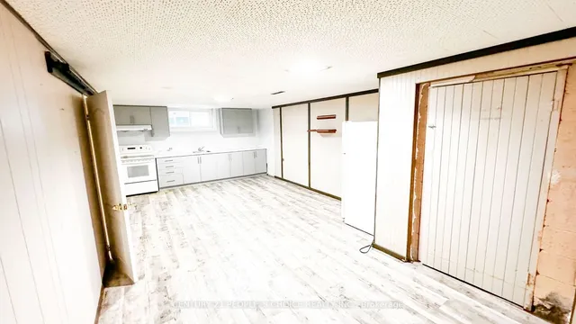 Additional image 25 of 7 Hardale Cres