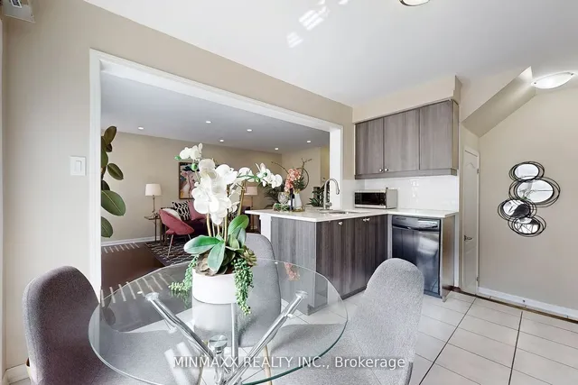 Additional image 17 of 1052 Haxton Hts