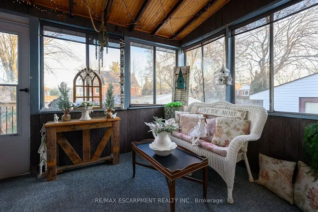 Additional image 17 of 85 Barons Ave