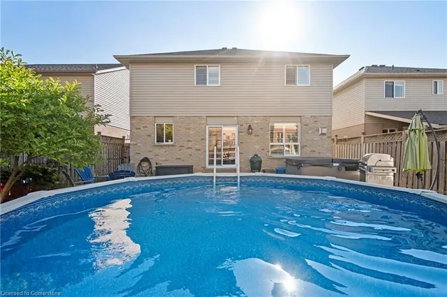 Additional image 41 of 20 Midanbury Way