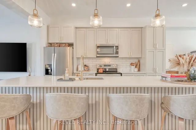 Additional image 12 of 187 Wilson St Unit 7