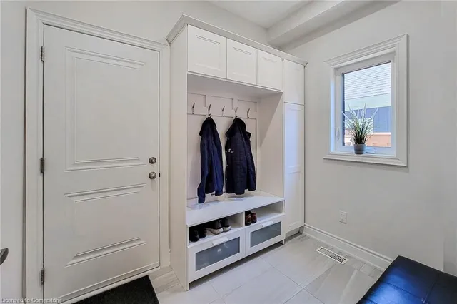 Additional image 16 of 14 Lakeview Dr