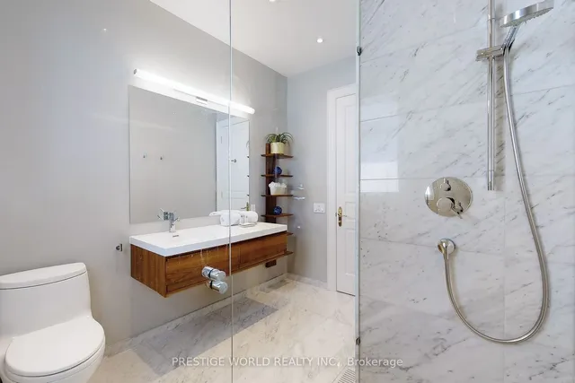 Additional image 28 of 37 Rollscourt Dr