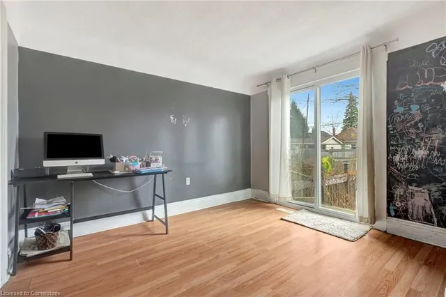 Additional image 10 of 110 Paling Ave