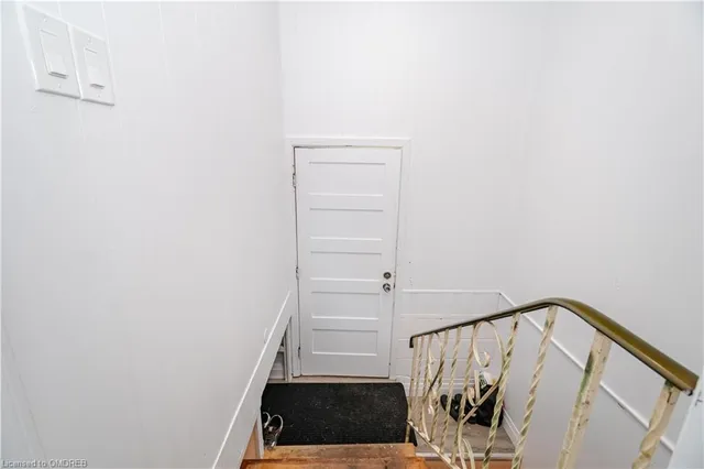 Additional image 25 of 2149 Caroline St