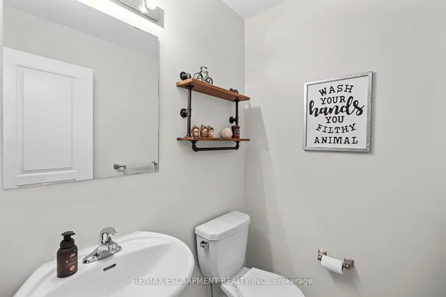 Additional image 19 of 7 Savage Dr