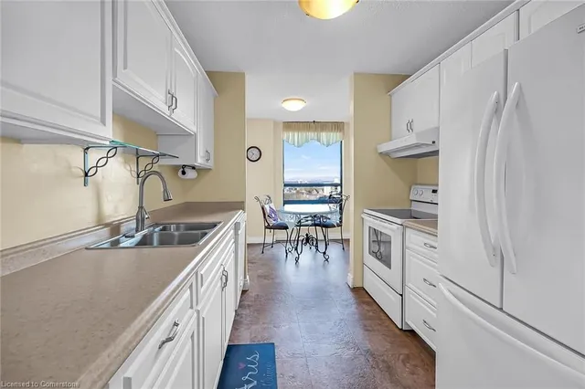 Additional image 4 of 222 Jackson St Unit 701