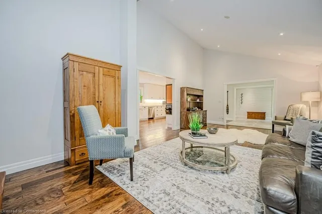 Additional image 11 of 6490 Panton St