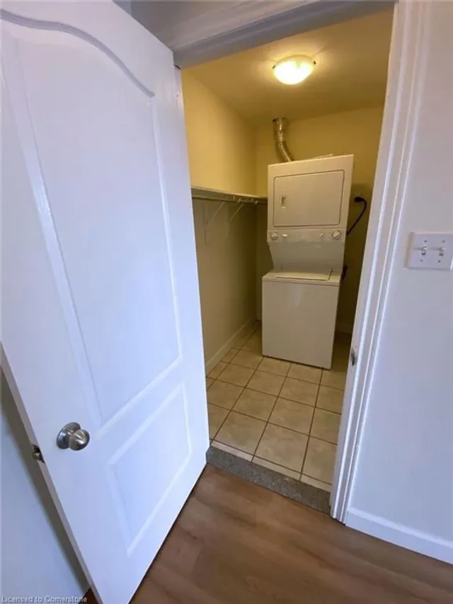 Additional image 27 of 135 James St Unit 1206