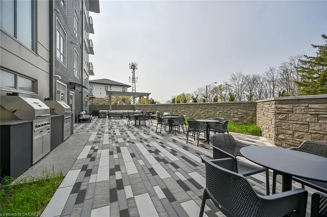 Additional image 49 of 16 Markle Cres Unit 303