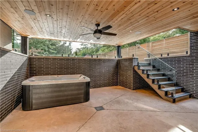 Additional image 44 of 298 Strathcona Dr