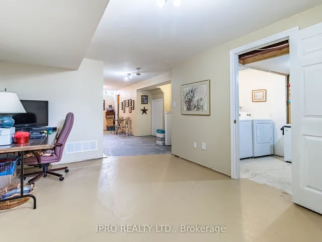 Additional image 28 of 1839 Appleby Line