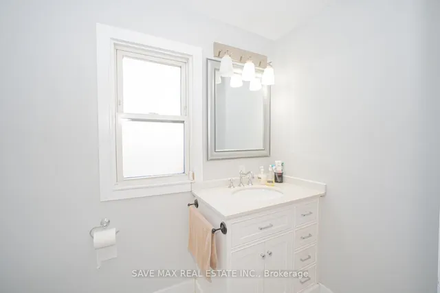 Additional image 26 of 23 lyndhurst St