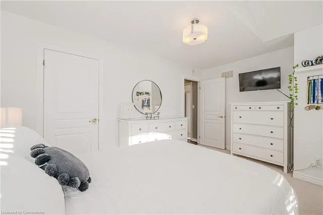 Additional image 31 of 139 Humphrey St