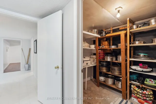 Additional image 23 of 87 Monte Dr