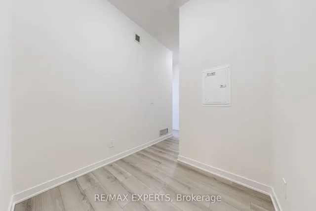 Additional image 22 of 1440 Clarriage Crt Unit 106