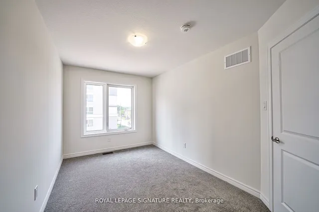 Additional image 21 of 5 Roxanne Dr Unit 125
