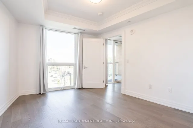 Additional image 24 of 2060 Lakeshore Rd Unit 406