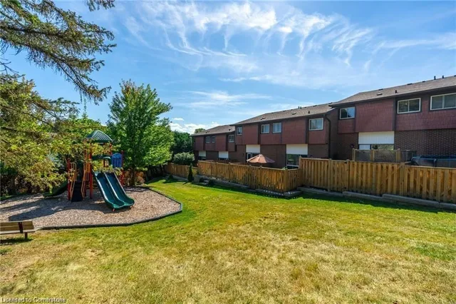 Additional image 45 of 89 Larraine Ave