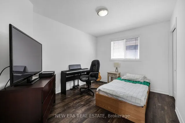 Additional image 21 of 2911 Addison St