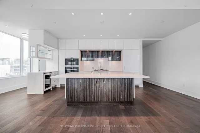 Additional image 5 of 455 Wellington St Unit 708