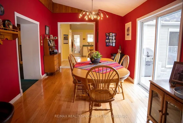 Additional image 13 of 8546 Appleby Line