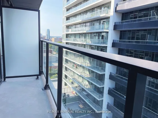 Additional image 16 of 1 Jarvis St Unit 1015