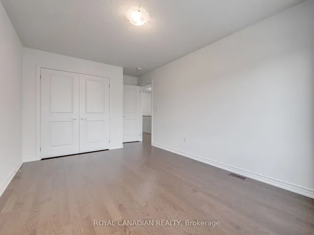 Additional image 29 of 476 Bergamot Ave