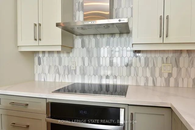 Additional image 11 of 2025 Maria St Unit 704