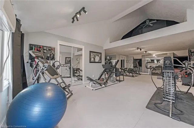 Additional image 33 of 7038 Guelph Line