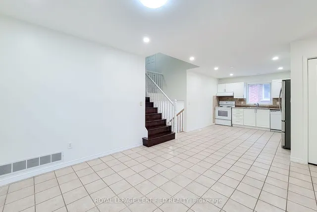 Additional image 19 of 482 Berkindale Dr