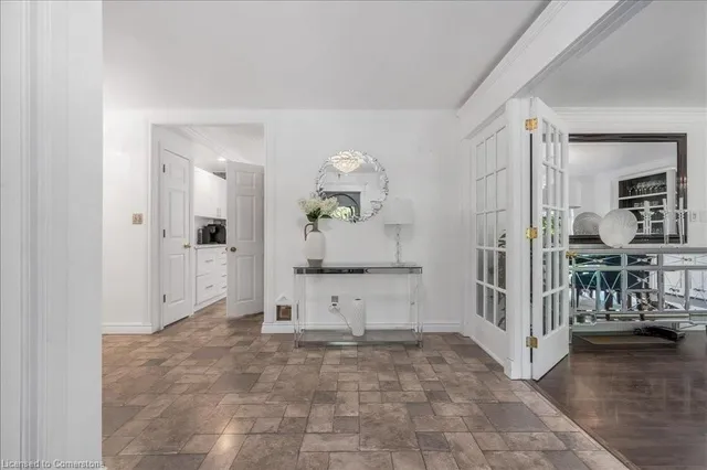 Additional image 4 of 365 Eleanor Pl