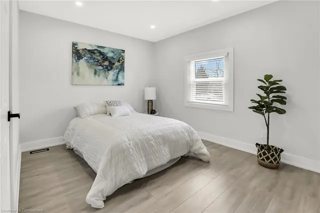 Additional image 14 of 274 Margaret Ave