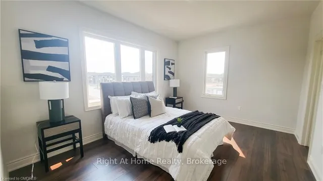 Additional image 17 of 466 HUMPHREY St