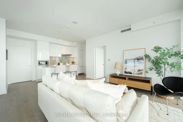 Additional image 15 of 20 Lombard St Unit 3907