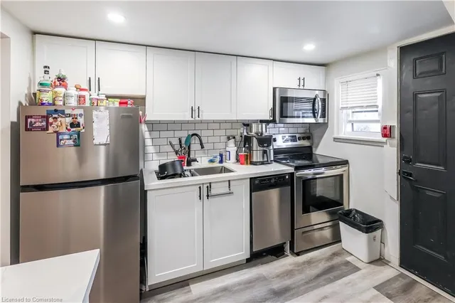 Additional image 26 of 233 Victoria Ave