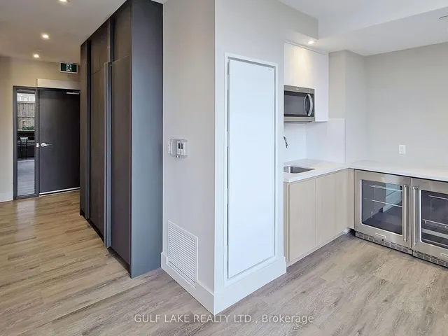 Additional image 35 of 1440 Clarriage Crt Unit 313