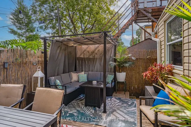 Additional image 37 of 44 Steven St