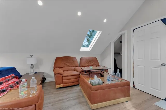 Additional image 16 of 479 Cochrane Rd Unit 477