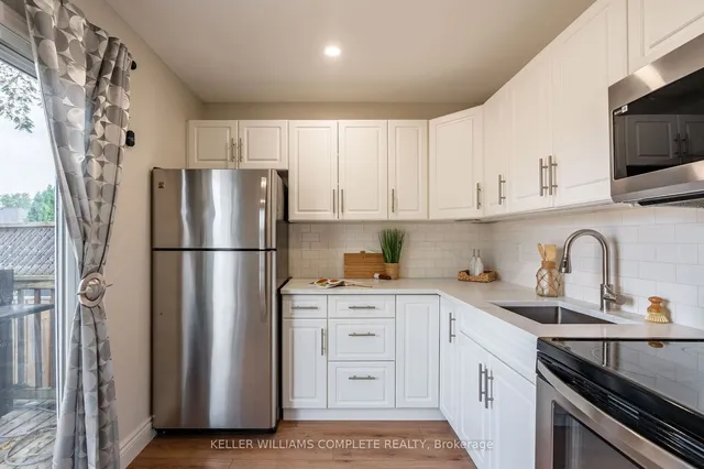 Additional image 20 of 207 East 33rd St