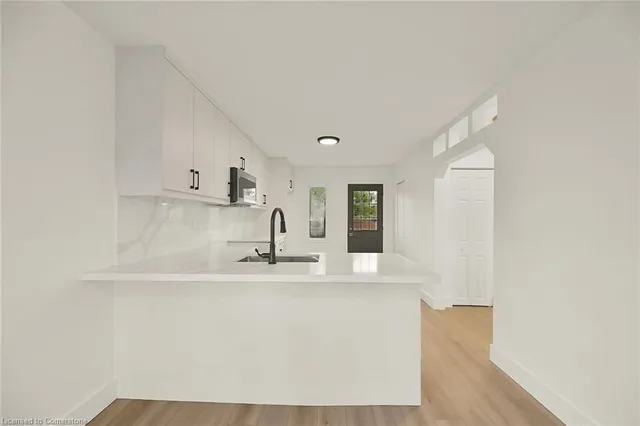 Additional image 17 of 546 Woodward Ave