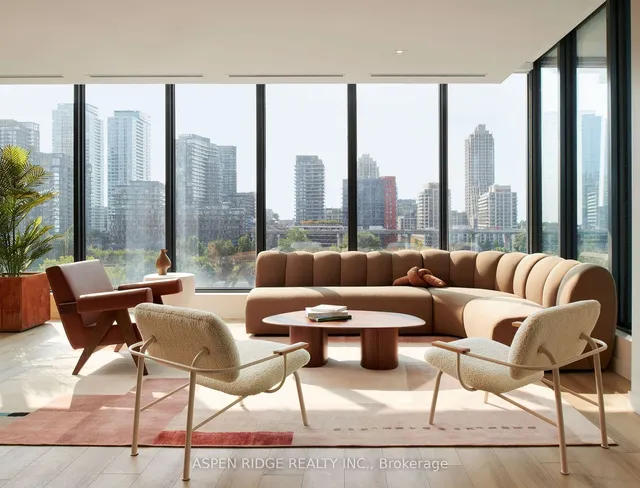 Additional image 11 of 9 TECUMSETH St Unit 721