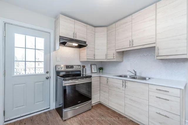 Additional image 28 of 73 Balmoral Ave