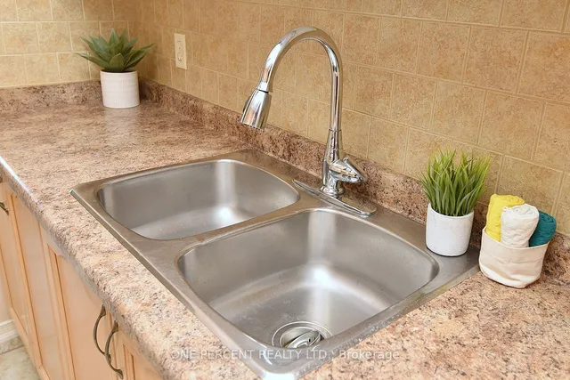 Additional image 13 of 897 Stone Church Rd Unit 4