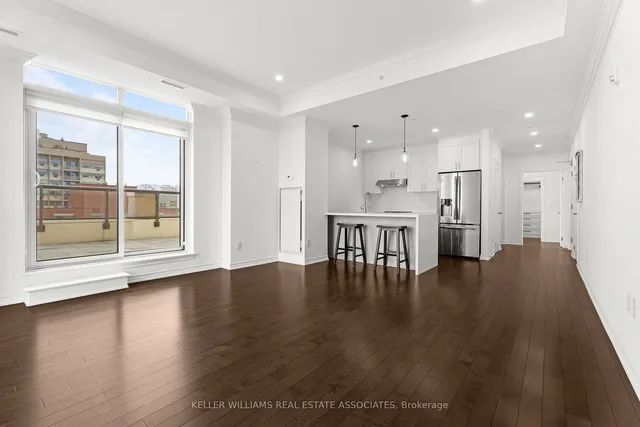 Additional image 9 of 81 Robinson St Unit PH1106