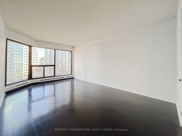 Additional image 9 of 65 Harbour Sq Unit 1110