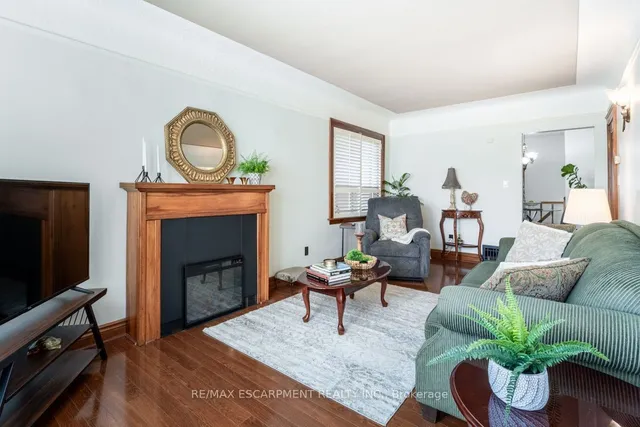 Additional image 4 of 97 Strathearne Ave