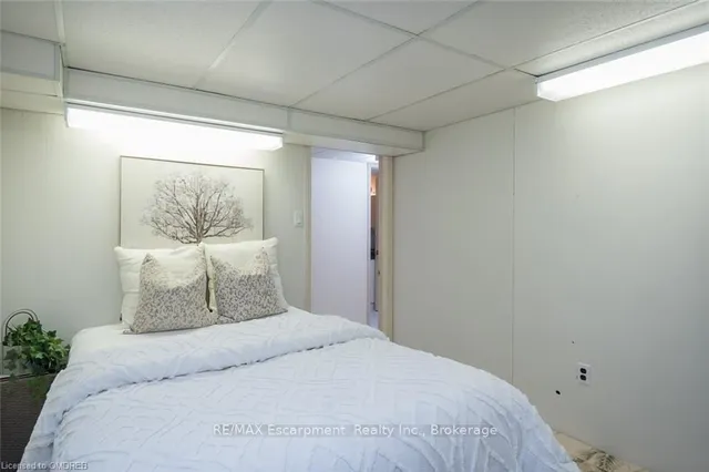 Additional image 22 of 172 OAKLAND Dr