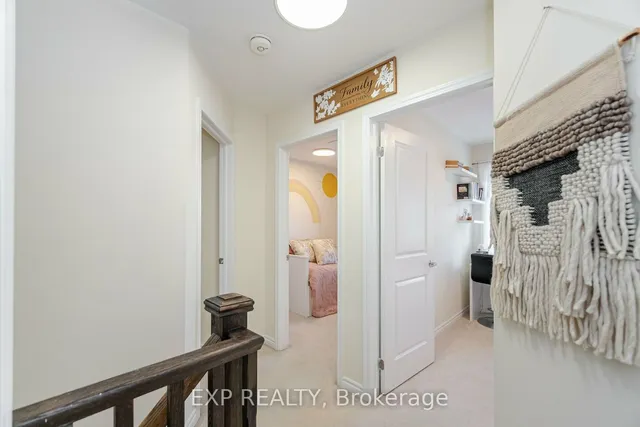 Additional image 21 of 106 Lemieux Crt