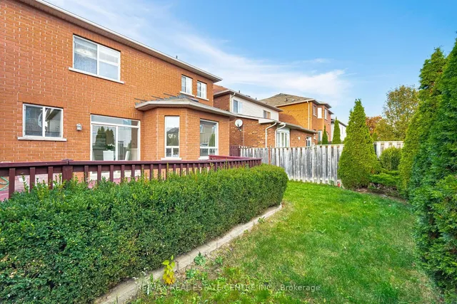 Additional image 40 of 1016 Mccuaig Dr